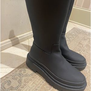 Steve Madden Cool Planet Magic boots.